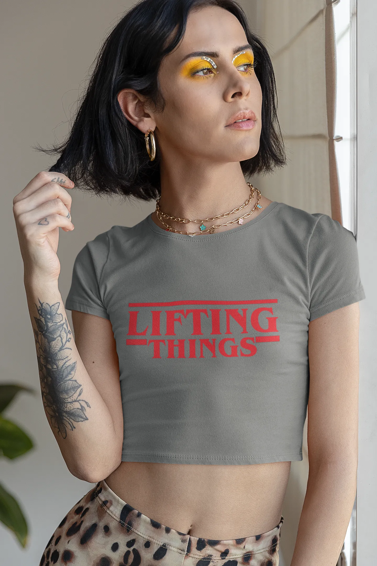 LIFTING THINGS Crop Top