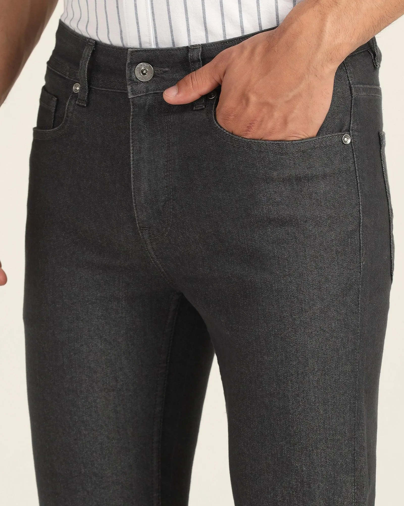 Super Clean Slim Yonk Fit Grey Jeans - Lufe