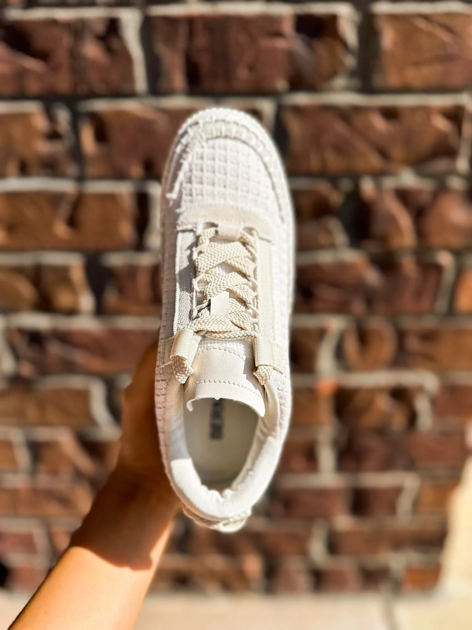 Willow Woven Sneakers - Beige